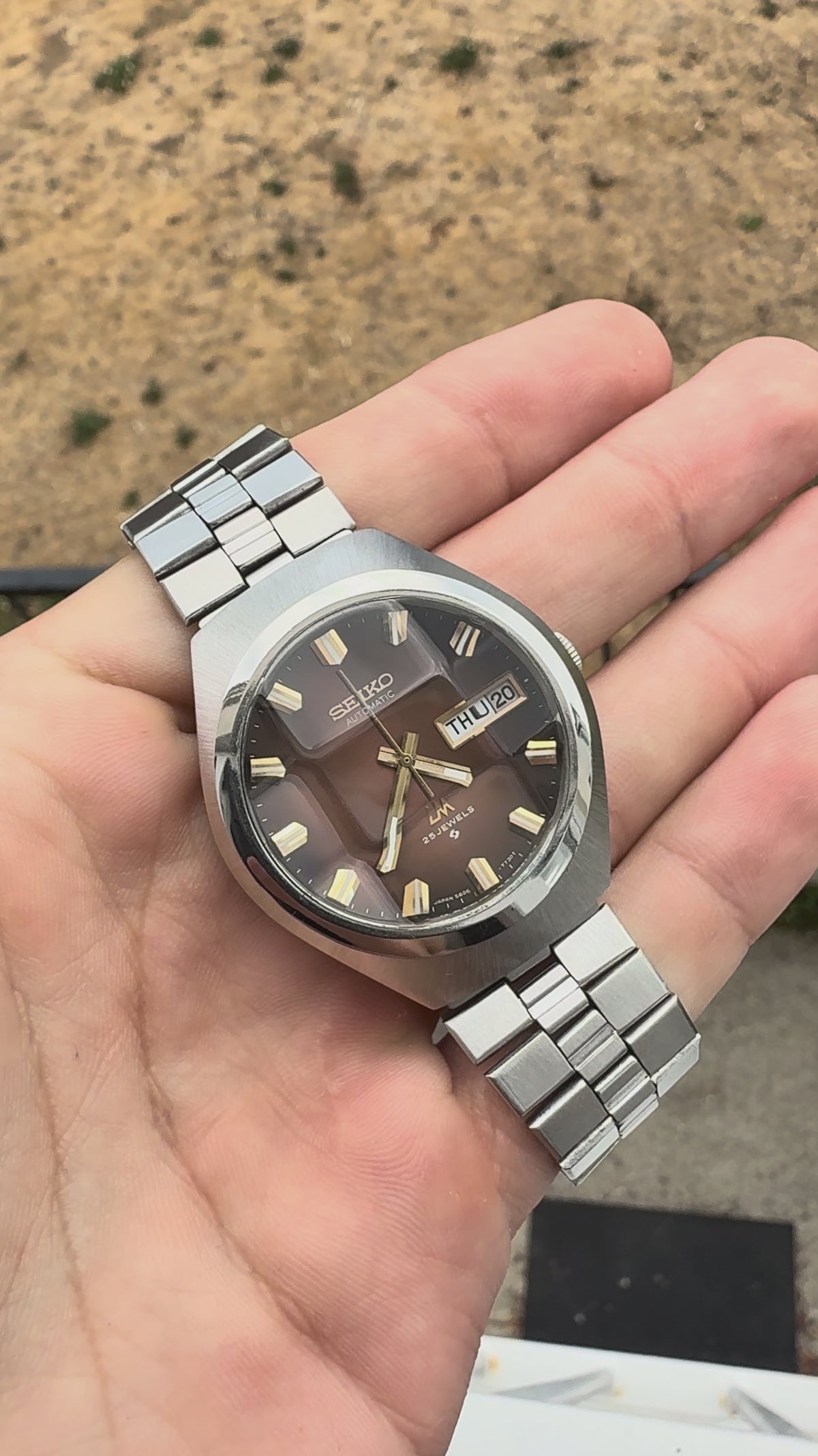 Seiko Lord Matic | 25 Jewels Automatic 5606-7360 | Fumé Chocolate Brown Dial | 1974